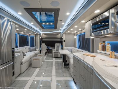 2025 Foretravel Realm Presidential Luxury Villa Master Suite (LVMS) Bath & 1/2 - Photo 4