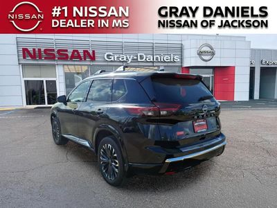 2025 Nissan Rogue — detail view