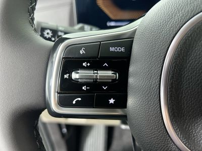 2026 Kia Carnival — photo 16 view