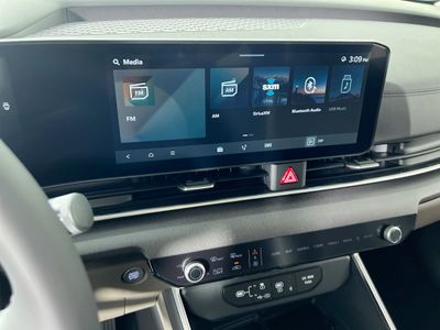 2026 Kia Carnival — photo 24 view