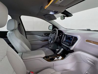 2018 GMC Acadia - Photo 8