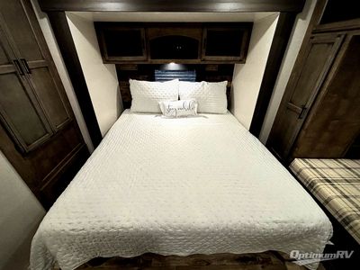 2023 Venture RV SportTrek Touring Edition - Photo 9