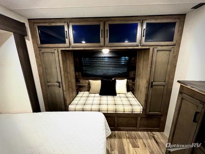 2023 Venture RV SportTrek Touring Edition - Photo 10