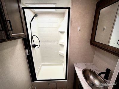 2023 Venture RV SportTrek Touring Edition - Photo 12