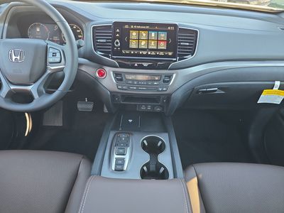 2026 Honda Ridgeline - Photo 13