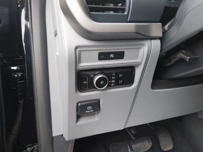 2025 Ford F-150 - Photo 13