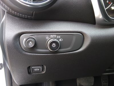 2025 Chevrolet Blazer — photo 21 view