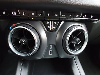 2025 Chevrolet Blazer — photo 17 view