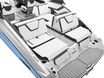 2026 Yamaha Boats 252SD - Photo 12