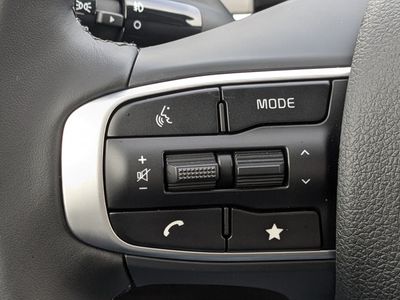 2026 Kia K5 — photo 33 view
