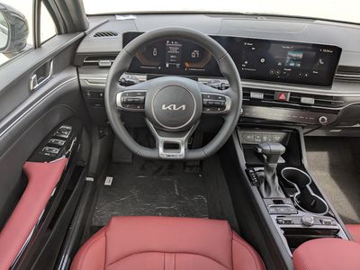 2026 Kia K5 — photo 18 view