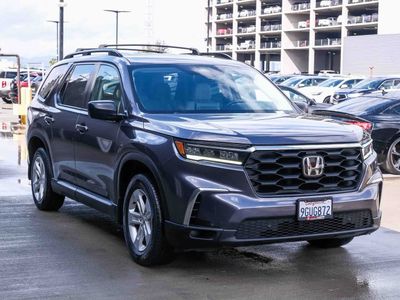2023 Honda Pilot — rear three-quarter view