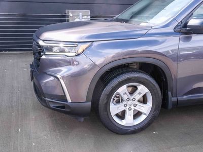 2023 Honda Pilot — photo 8 view