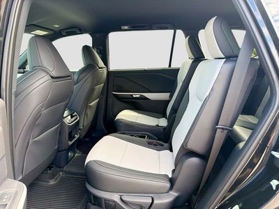 2026 Lexus TX - Photo 23