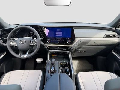 2026 Lexus TX - Photo 17