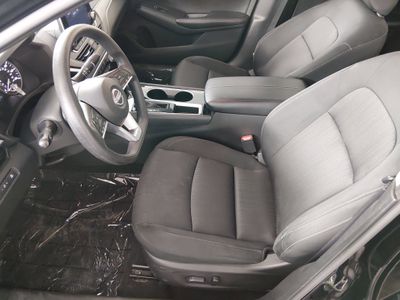 2024 Nissan Altima — photo 18 view