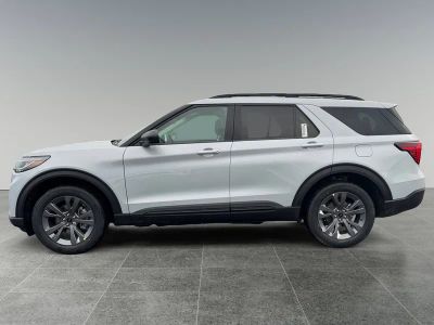 2026 Ford Explorer — side profile view