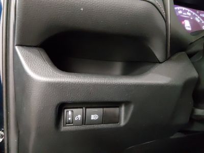 2024 Toyota RAV4 - Photo 13