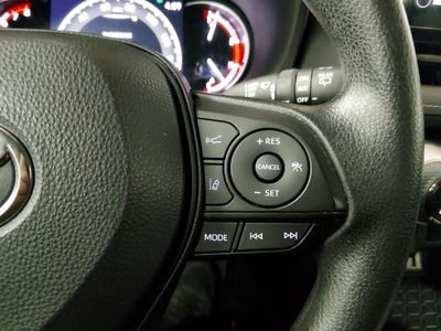 2024 Toyota RAV4 - Photo 17
