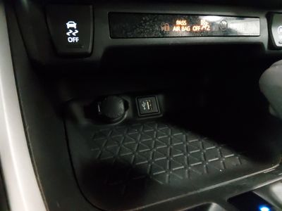 2024 Toyota RAV4 - Photo 19