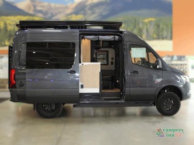 2025 Storyteller Overland Storyteller Overland - Photo 14
