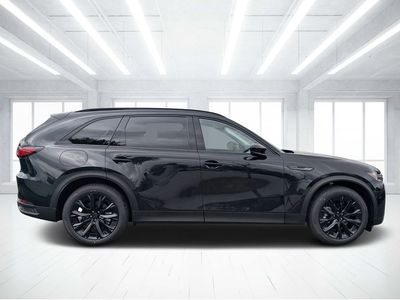 2026 Mazda CX-90 PHEV - Photo 2