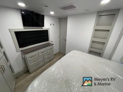 2026 Brinkley Model Z - Photo 26