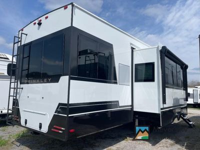 2026 Brinkley Model Z - Photo 4