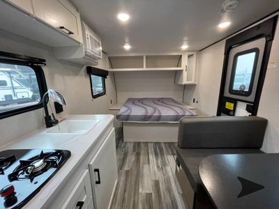 2026 Jayco Jay Flight SLX - Photo 4