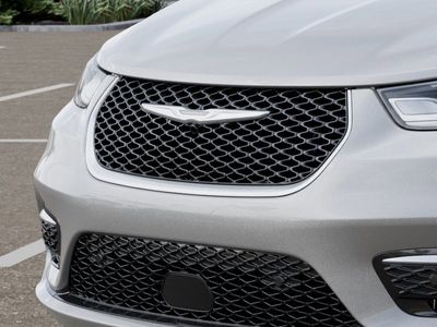 2026 Chrysler Pacifica — photo 11 view