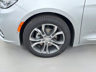 2026 Chrysler Pacifica — photo 43 view
