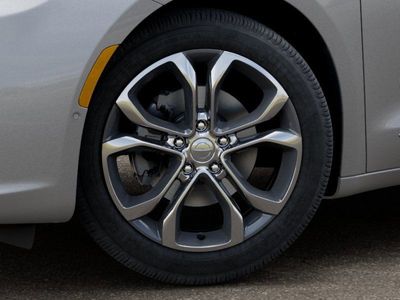 2026 Chrysler Pacifica — photo 8 view