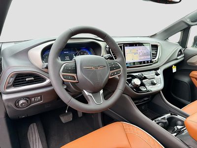 2026 Chrysler Pacifica — photo 27 view