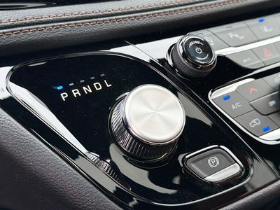 2026 Chrysler Pacifica — photo 30 view