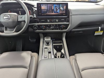 2026 Nissan Pathfinder - Photo 15