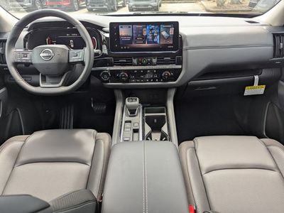 2026 Nissan Pathfinder - Photo 13