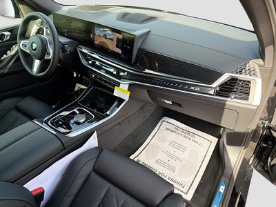 2026 BMW X5 - Photo 13