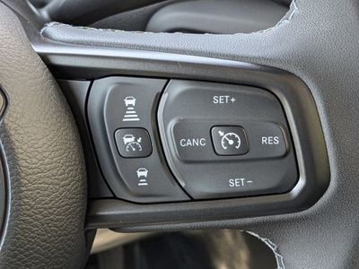 2026 Jeep Gladiator — photo 25 view