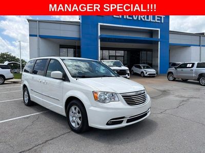 2012 Chrysler Town & Country RTYP53 — front three-quarter view