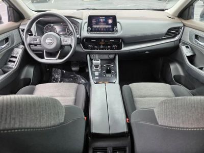 2022 Nissan Rogue — detail view
