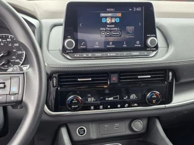 2022 Nissan Rogue — engine compartment view