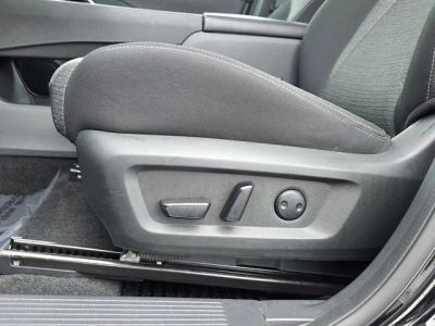 2022 Nissan Rogue — photo 10 view