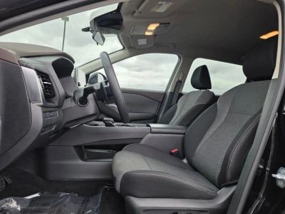2022 Nissan Rogue — photo 9 view