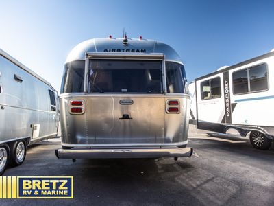 2020 Airstream Flying Cloud — engine compartment view