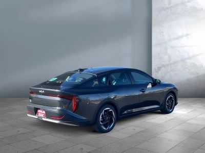 2026 Kia K4 - Photo 6