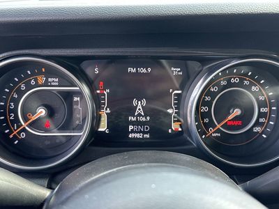 2022 Jeep Gladiator - Photo 10