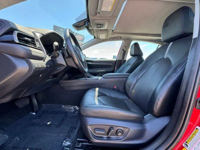 2023 Toyota Camry - Photo 24