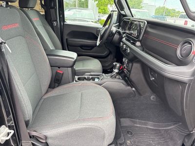 2024 Jeep Wrangler — photo 47 view