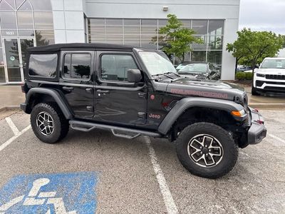 2024 Jeep Wrangler — photo 30 view