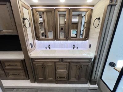 2026 Tiffin ALLEGRO BUS — photo 22 view